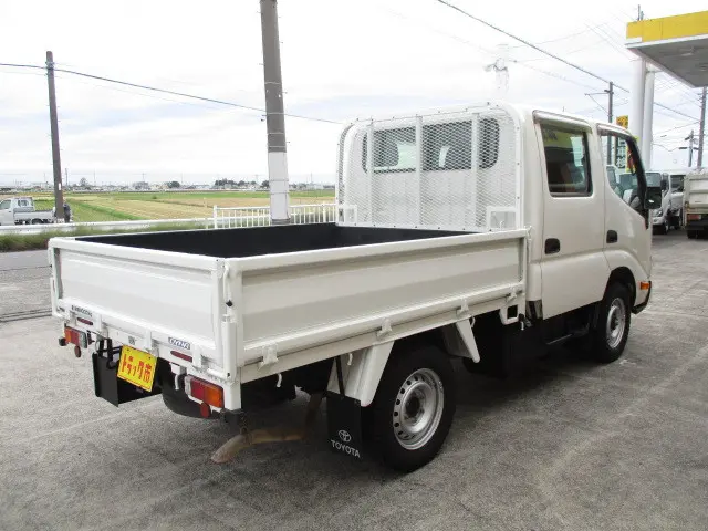 トヨタ ダイナ LDF-KDY281(4WD)の写真2