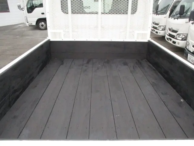 トヨタ ダイナ LDF-KDY281(4WD)の写真3