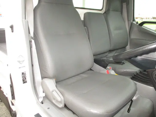 トヨタ ダイナ LDF-KDY271(4WD)の写真7