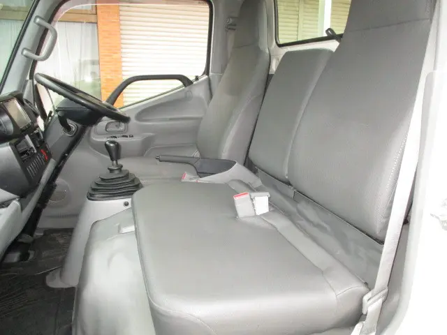 トヨタ ダイナ LDF-KDY271(4WD)の写真8