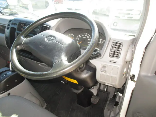 トヨタ ダイナ ABF-TRY230(2WD)の写真12