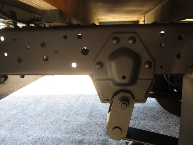 いすゞ エルフ 2RG-NJR88A(2WD)の写真25