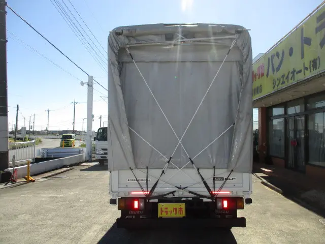 いすゞ エルフ 2RG-NJR88A(2WD)の写真36