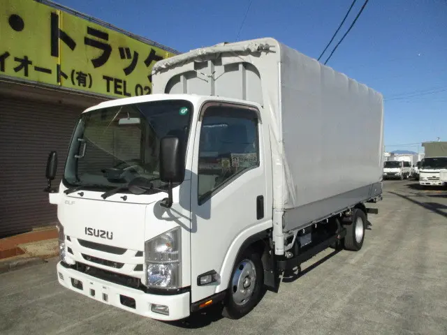 いすゞ エルフ 2RG-NMR88AR(2WD)の写真9