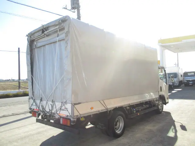 いすゞ エルフ 2RG-NMR88AR(2WD)の写真10