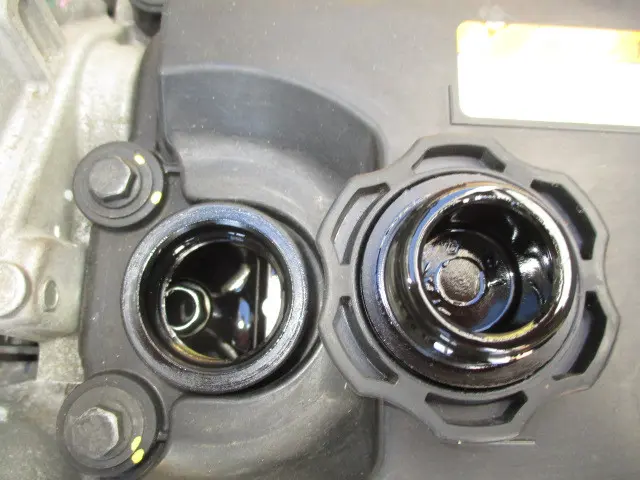 いすゞ エルフ 2RG-NMR88AR(2WD)の写真12