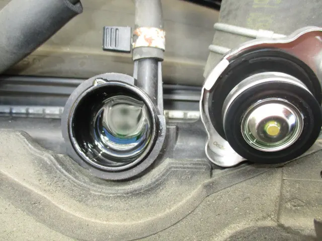 いすゞ エルフ 2RG-NMR88AR(2WD)の写真13