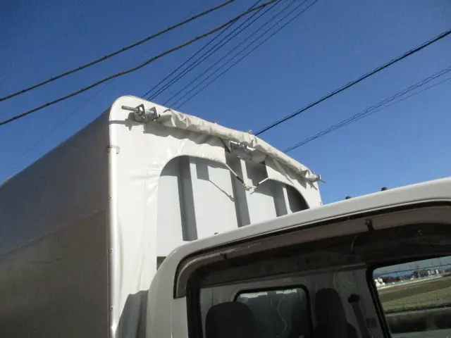 いすゞ エルフ 2RG-NMR88AR(2WD)の写真44