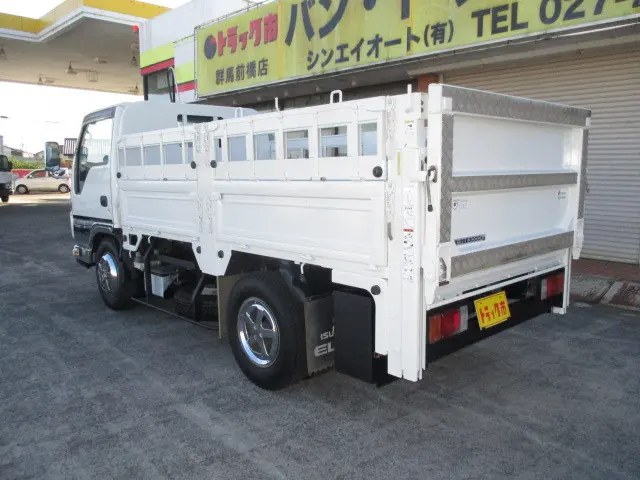 いすゞ エルフ TRG-NKR85A(2WD)の写真31