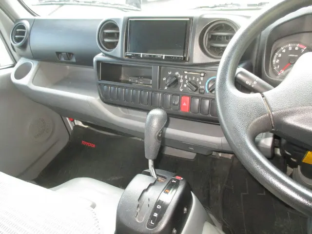 トヨタ トヨエース ABF-TRY230(2WD)の写真12