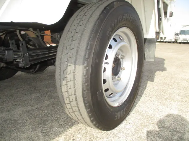 トヨタ トヨエース ABF-TRY230(2WD)の写真17