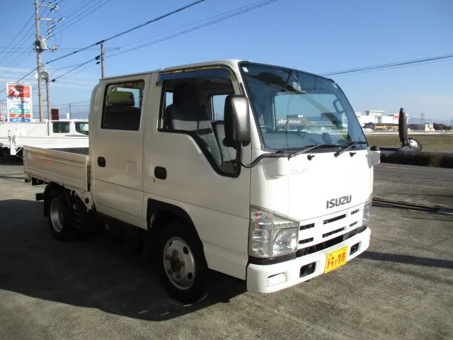いすゞ エルフ BKG-NHS85A(4WD)の写真28