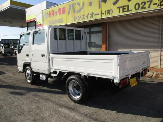 いすゞ エルフ BKG-NHS85A(4WD)の写真29