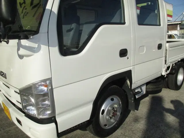いすゞ エルフ BKG-NHS85A(4WD)の写真35