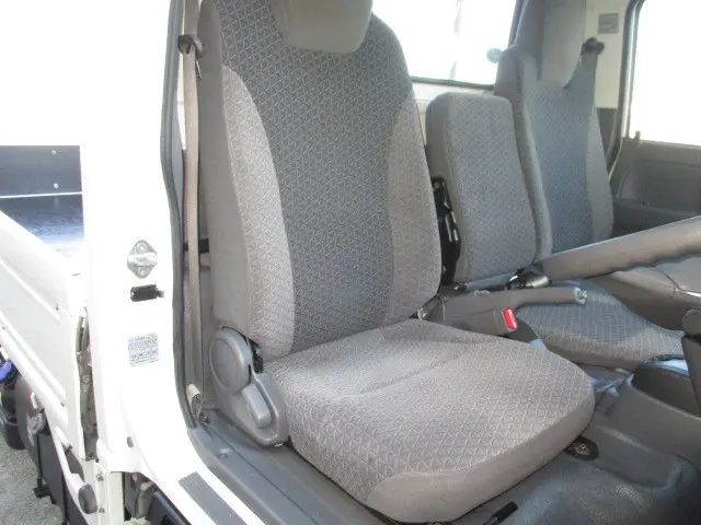 日産 アトラス 2RG-AHR88A(2WD)の写真7