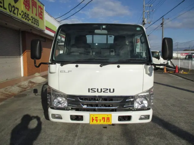 いすゞ エルフ TRG-NKR85A(2WD)の写真33