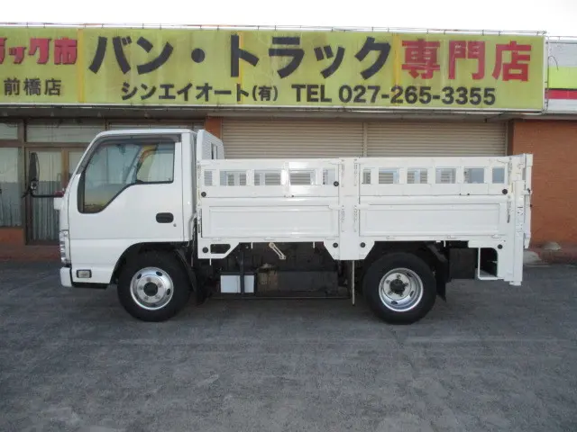 いすゞ エルフ TRG-NKR85A(2WD)の写真33
