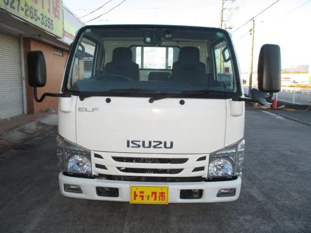 いすゞ エルフ TRG-NKR85A(2WD)の写真34