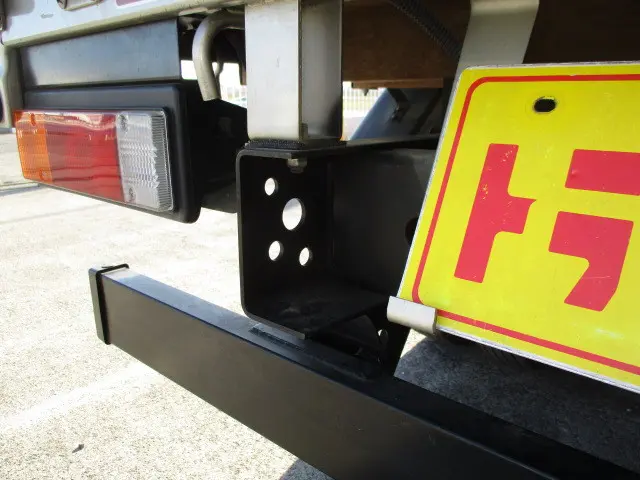 三菱 キャンターガッツ PDG-FB70B(2WD)の写真16