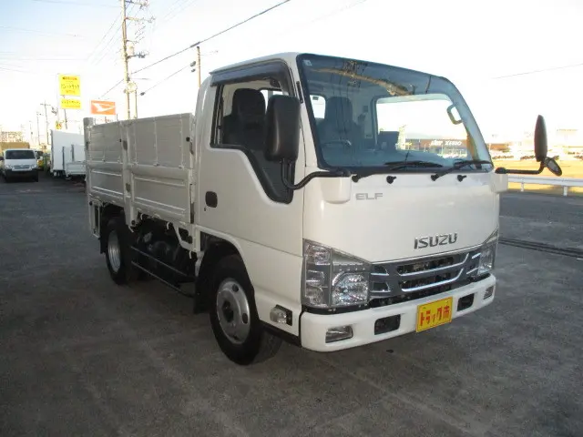 いすゞ エルフ TRG-NKR85A(2WD)の写真30