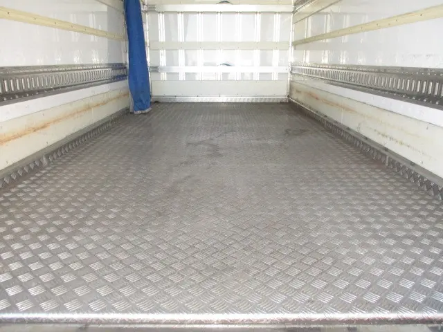 日野 デュトロ TKG-XZU775M(4WD)の写真4