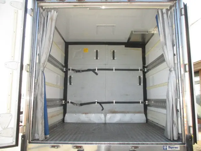 日野 デュトロ TKG-XZU775M(4WD)の写真9