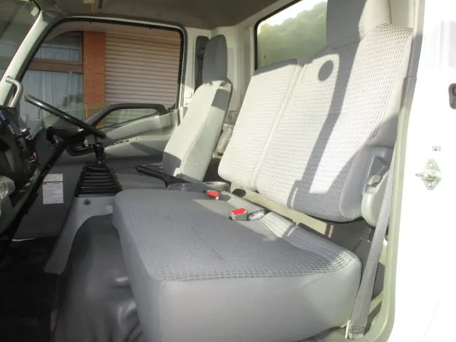 日野 デュトロ TKG-XZU775M(4WD)の写真18