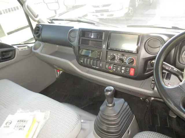 日野 デュトロ TKG-XZU775M(4WD)の写真20