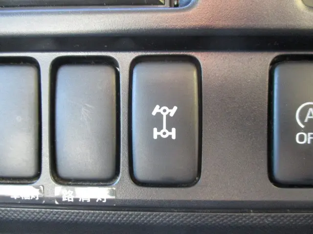 日野 デュトロ TKG-XZU775M(4WD)の写真23