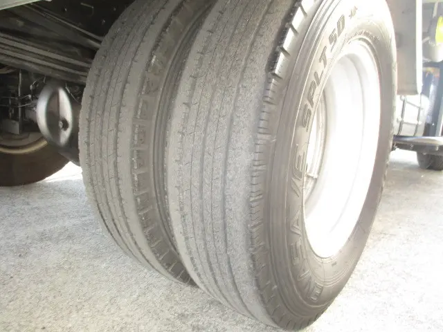 日野 デュトロ TKG-XZU775M(4WD)の写真27