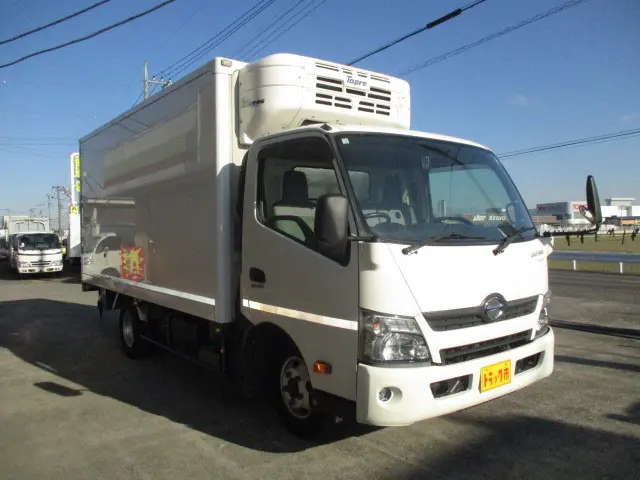 日野 デュトロ TKG-XZU775M(4WD)の写真40