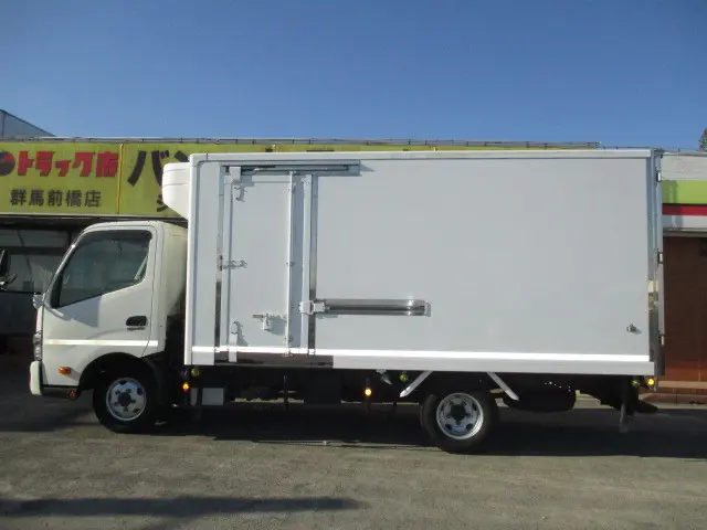 日野 デュトロ TKG-XZU775M(4WD)の写真42