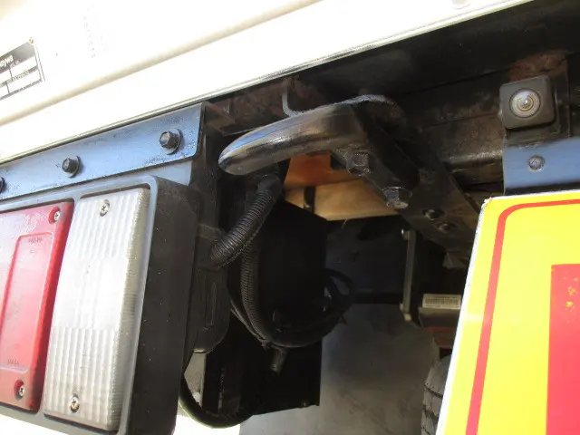 いすゞ エルフ TKG-NHR85A(2WD)の写真24