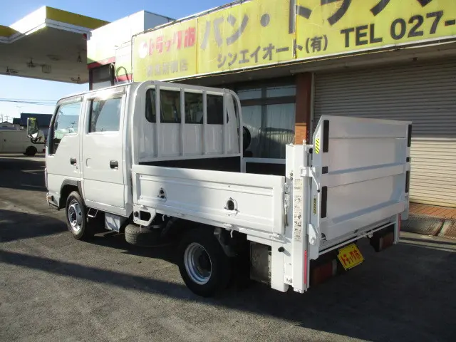 いすゞ エルフ TKG-NHR85A(2WD)の写真32