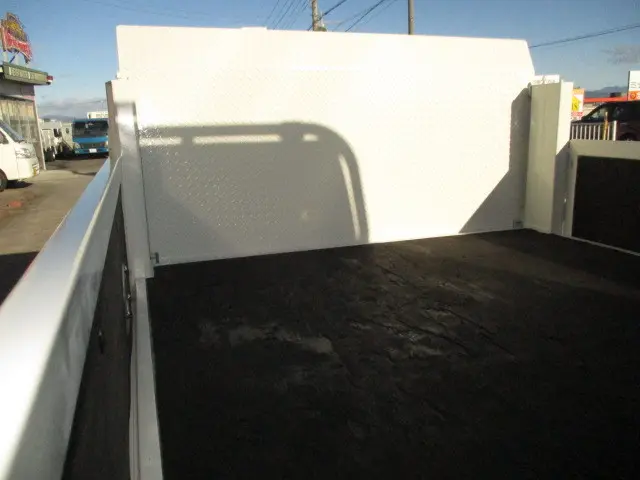 いすゞ エルフ TKG-NHR85A(2WD)の写真41