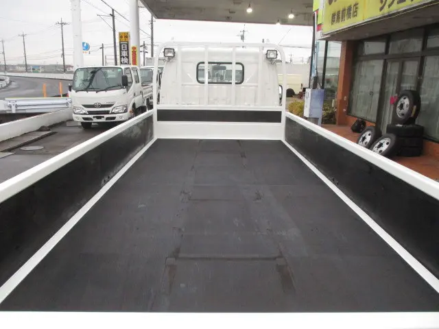 日野 デュトロ TKG-XZU695M(4WD)の写真3