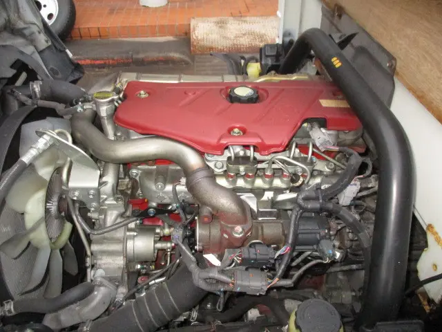 日野 デュトロ TKG-XZU695M(4WD)の写真4