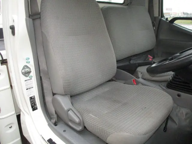 日野 デュトロ TKG-XZU695M(4WD)の写真7