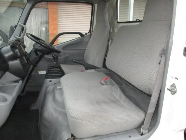 日野 デュトロ TKG-XZU695M(4WD)の写真8