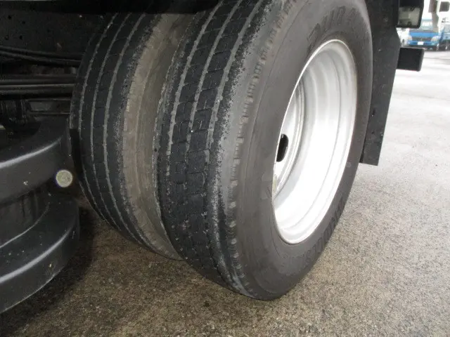 日野 デュトロ TKG-XZU695M(4WD)の写真15