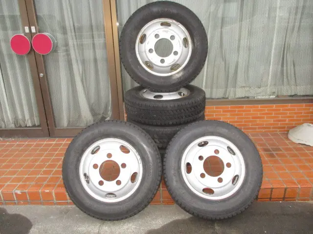 日野 デュトロ TKG-XZU695M(4WD)の写真16