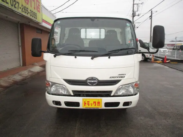 日野 デュトロ TKG-XZU695M(4WD)の写真30