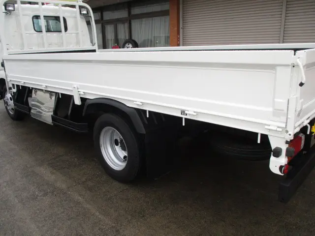 日野 デュトロ TKG-XZU695M(4WD)の写真33