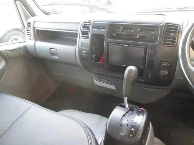 トヨタ ダイナ LDF-KDY281(4WD)の写真12