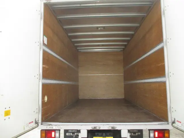 いすゞ エルフ TKG-NNR85AN(2WD)の写真3