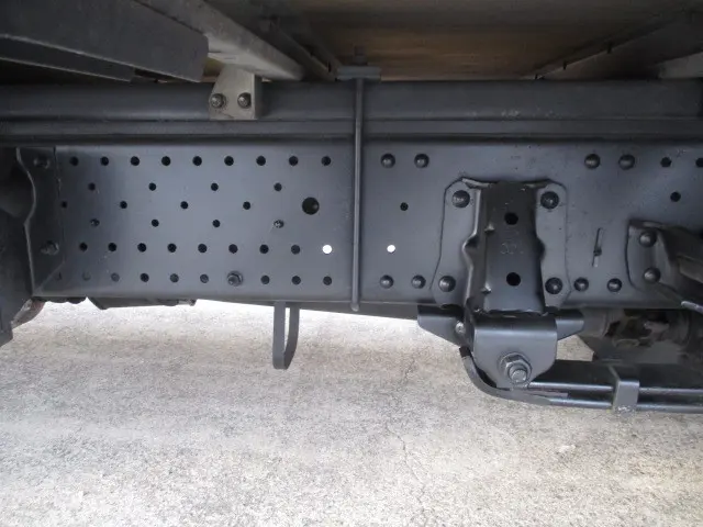 いすゞ エルフ TKG-NNR85AN(2WD)の写真23