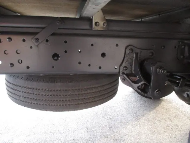 いすゞ エルフ TKG-NNR85AN(2WD)の写真24