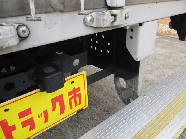 いすゞ エルフ TKG-NNR85AN(2WD)の写真26