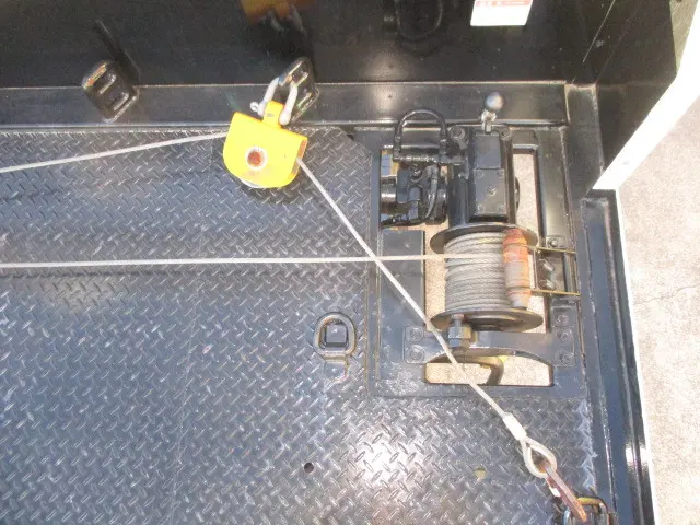 いすゞ エルフ TKG-NPR85AN(2WD)の写真4