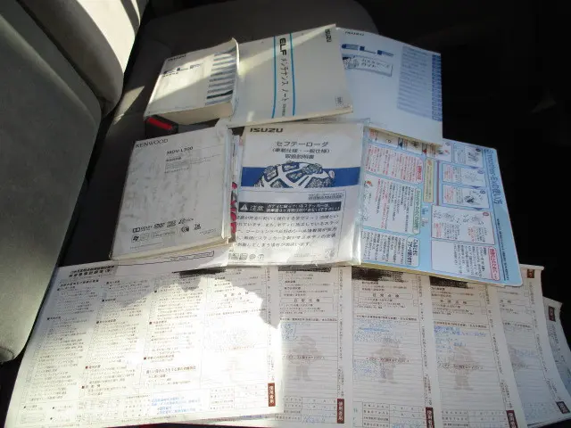 いすゞ エルフ TKG-NPR85AN(2WD)の写真20